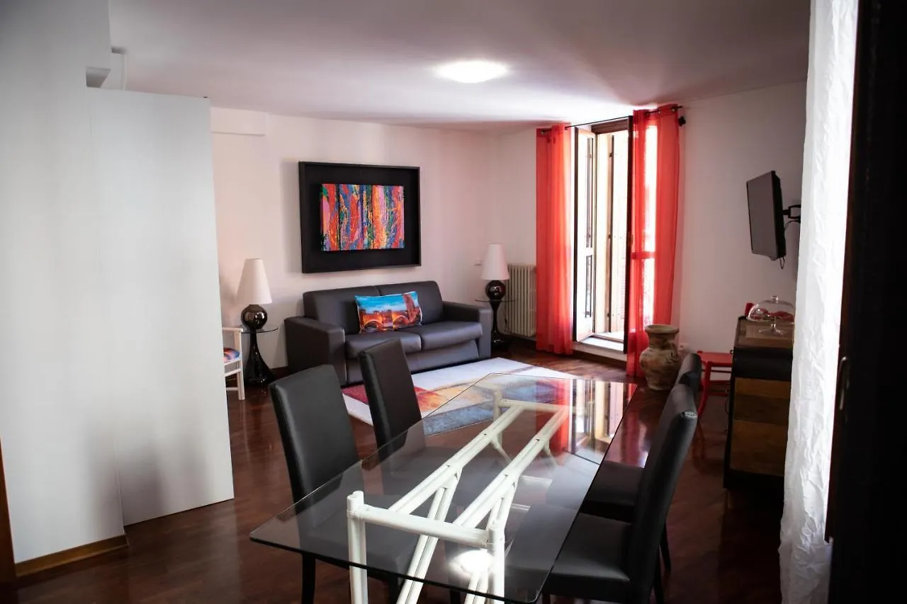 Amanti Due Apartments Verona 0*,  Italien